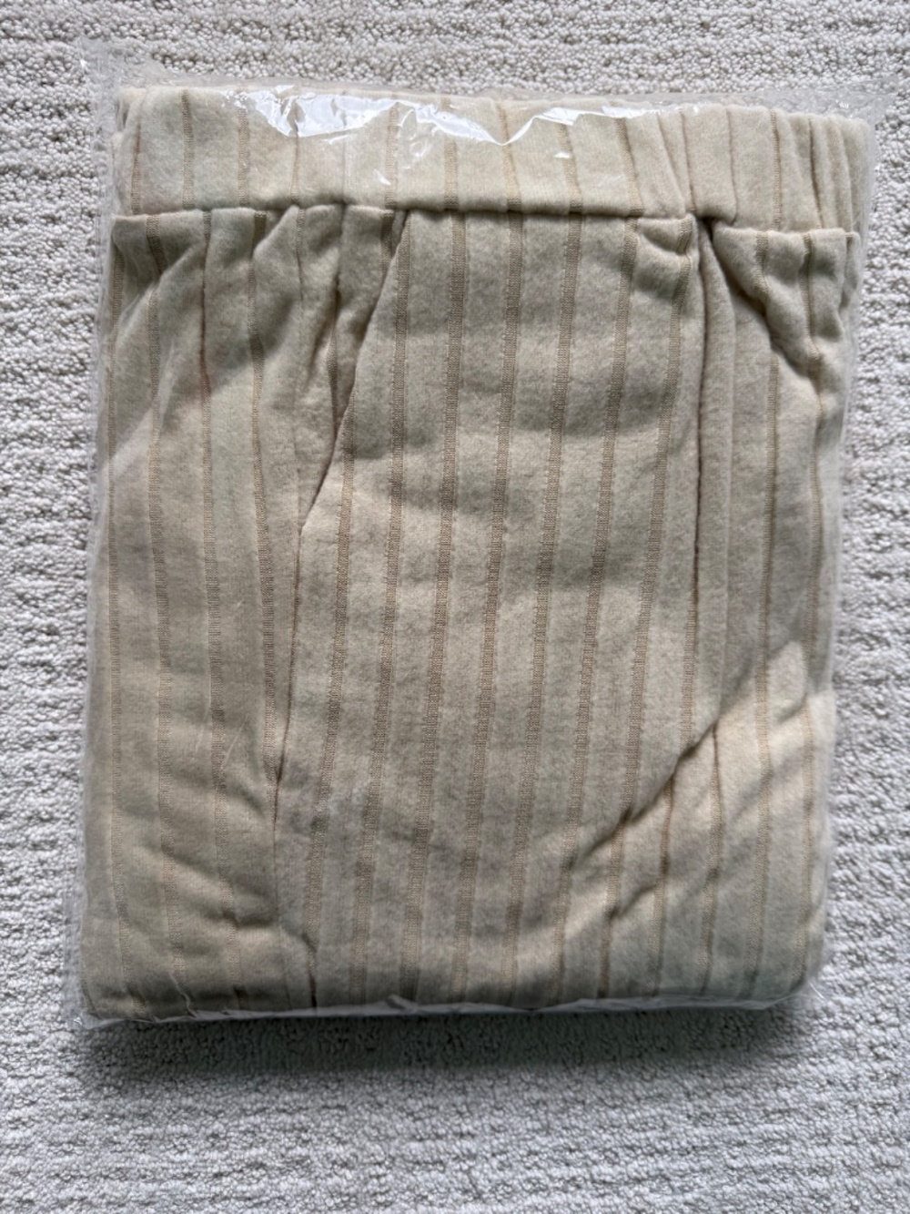 LEO ROSI | Women's Beige Long Sleeve Ribbed Knit Lounge Set Sz L/XL - Picture 4 of 4